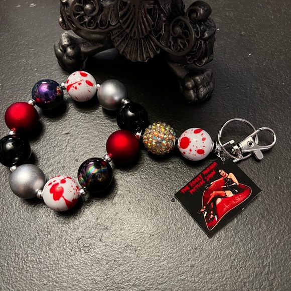 Meet your Posher, Jessica - Picture 3 of 14